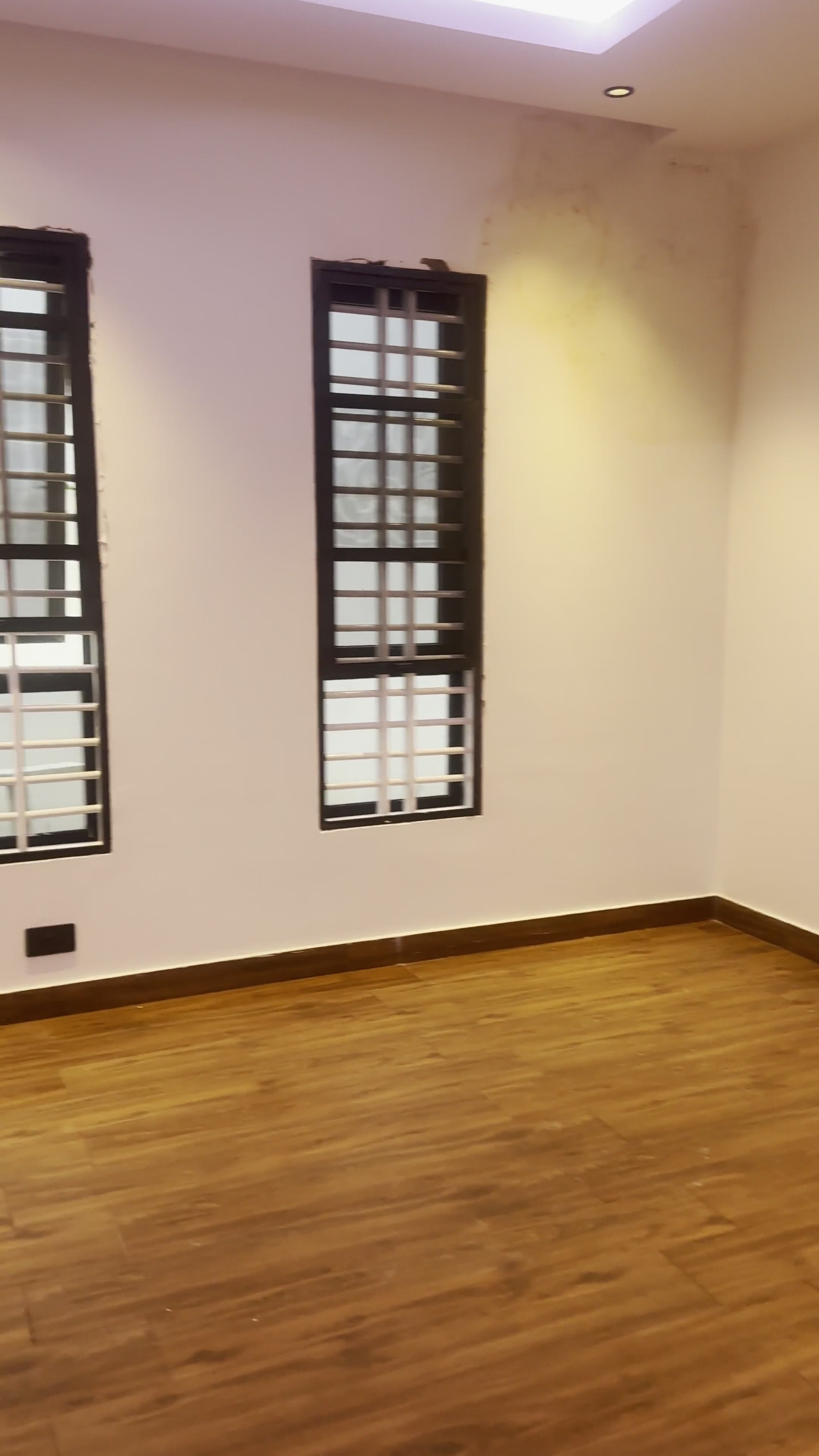 Spotless surfaces and detailed finishing during a CALYX clean
